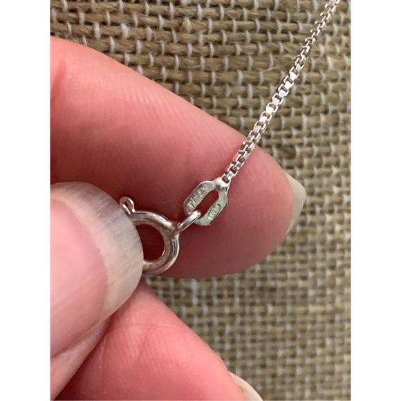 .925 Sterling Silver Box Chain with Black White Lampwork Bead - Picture 4 of 5